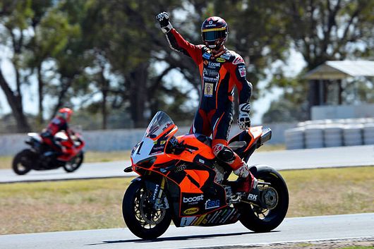 Wayne Maxwell takes overall round win at Winton PHOTO RUSSELL COLVIN